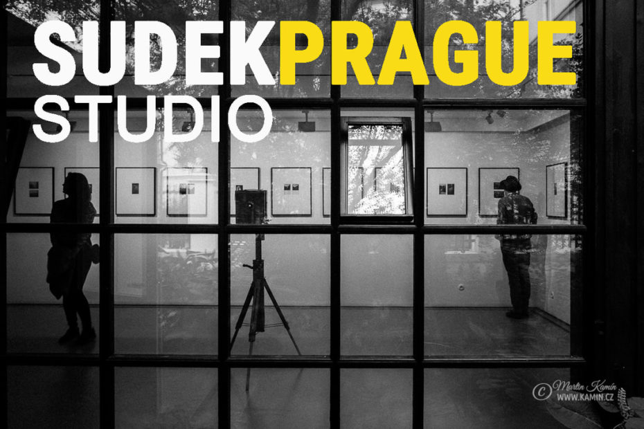 Výstava fotografií v ateliéru Josefa Sudka v Praze